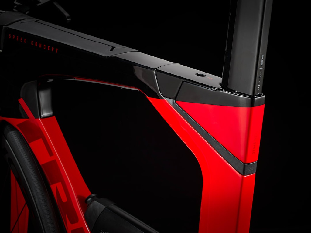 29826:Viper Red/Trek Black - Vista 2
