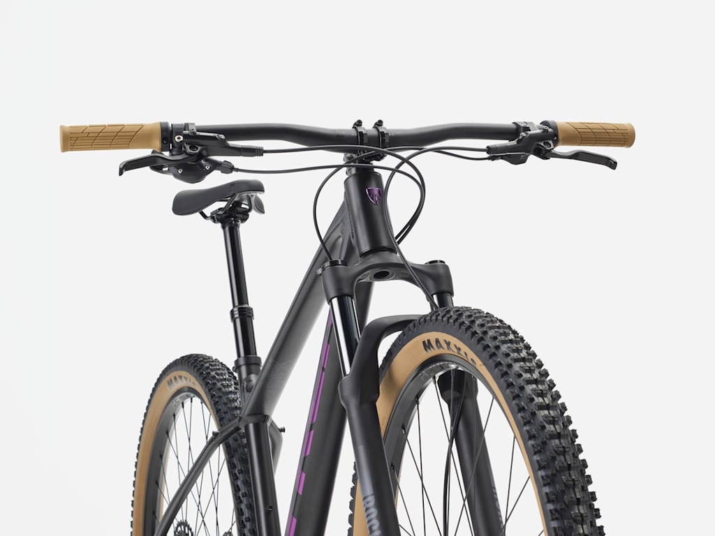 31398:Matte Dark Web/Clear Gloss - Vista 2