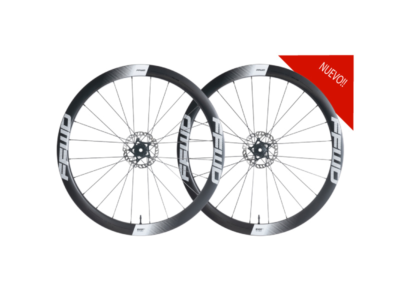 JUEGO DE RINES FFWD RYOT (44MM) FULL CARBON FFWD (XDR) NEGRO (CALCAS BLANCAS)