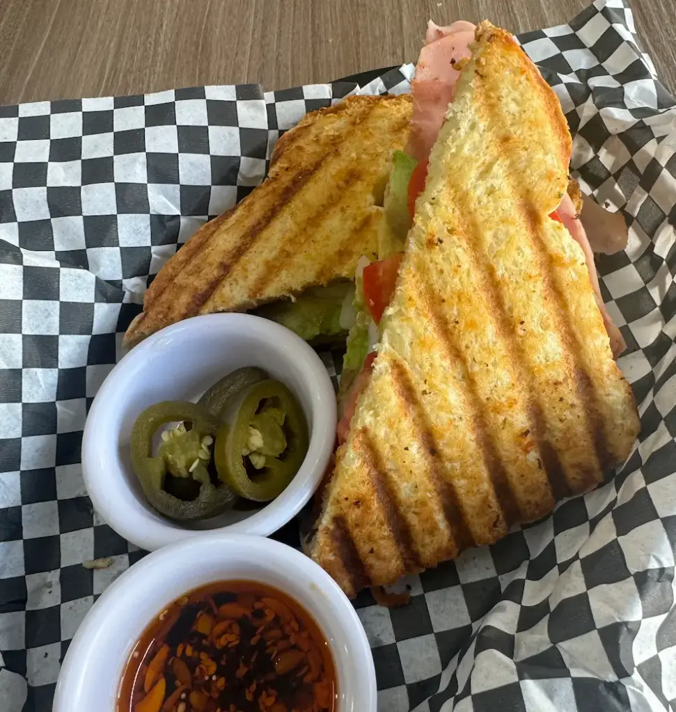 SANDWICH DE JAMON
