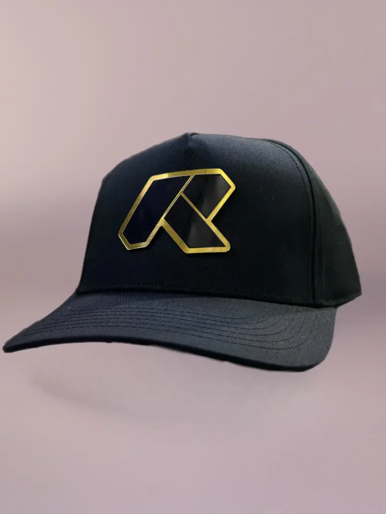 GORRA RIDER LOGO R DORADO