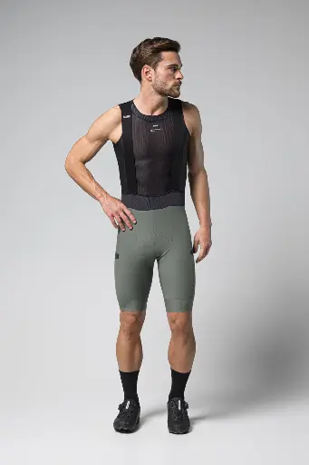 [000222] BIB SHORT GRIT EVERGREEN CABALLERO GOBIK